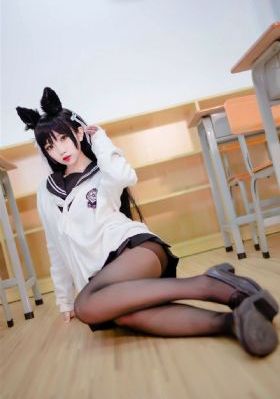 年轻貌美的继牳